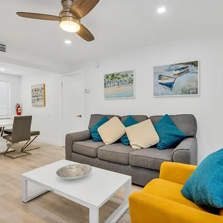 Ultra Peaceful 2 Bedroom Beach&Boardwalk Apartment